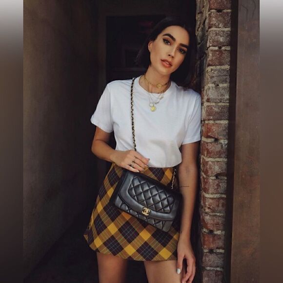 Skirt Revival! Here’s some inspiration for styling skirts. - Picture 11 of 16